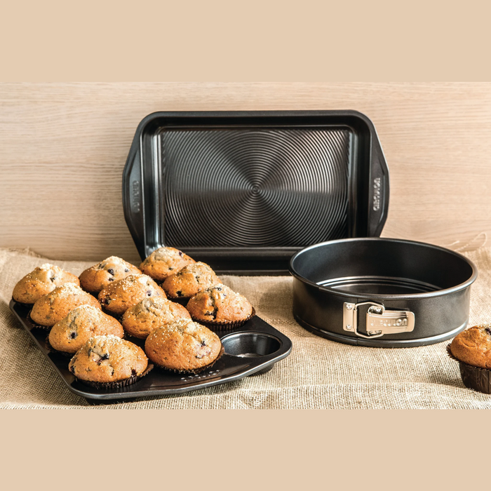 Ultimum Bakeware Range